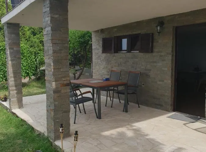 Family House Krcedin